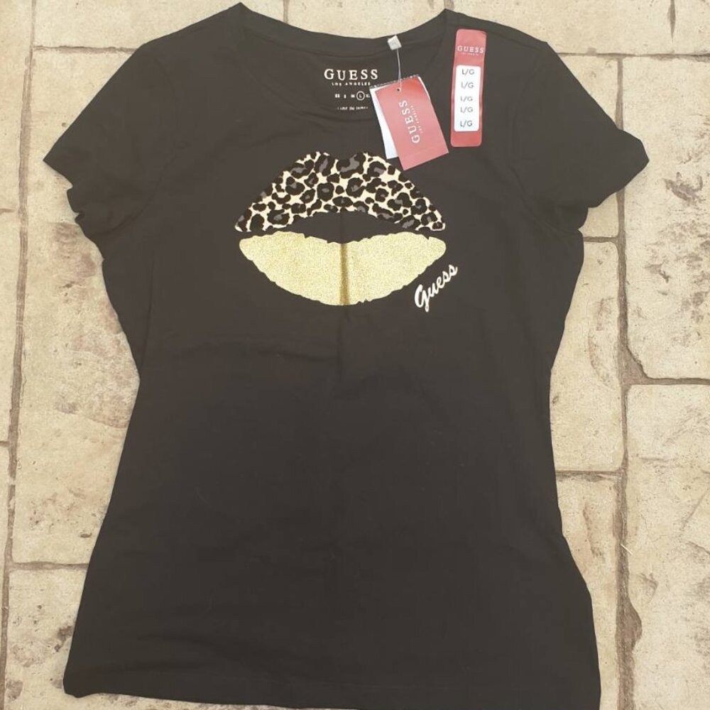 NWT Guess Logo T Shirt Black Gold Lips Leopard Fashion Women Casual Wear Size L